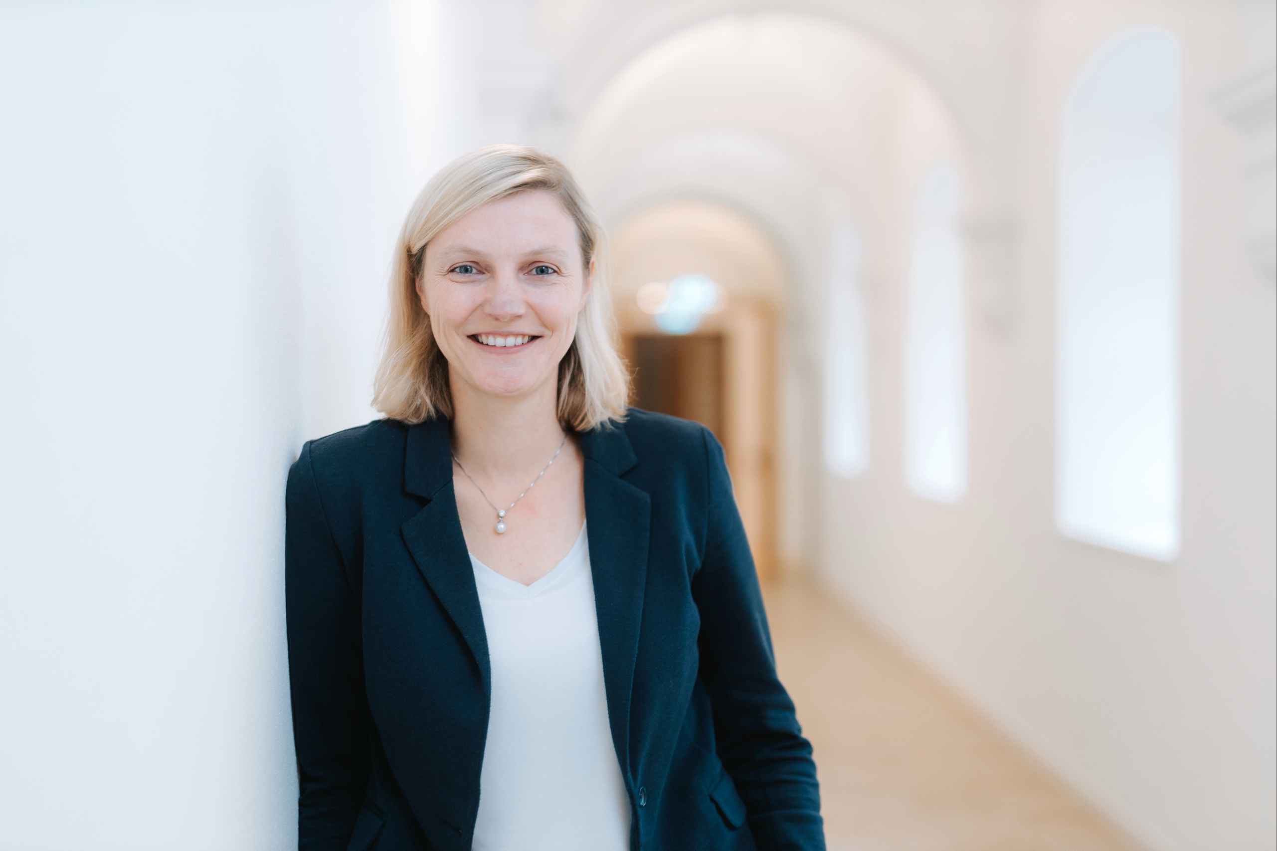 Silvia Stiewe, Mitarbeiterin von bilden und tagen